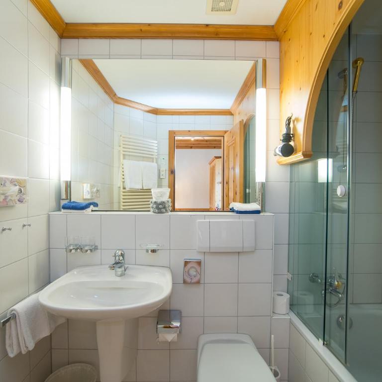 Hotel Sonne Fex Alpine Hideaway - Kleines Doppelzimmer - 4