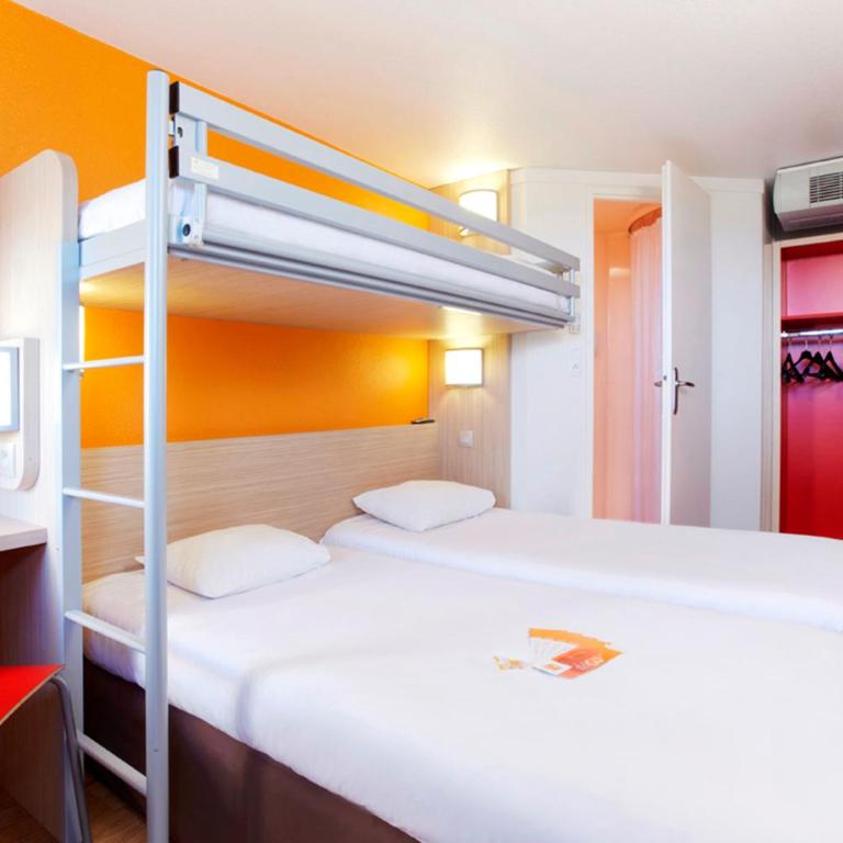 Premiere Classe Toulouse Sesquières - Chambre Triple - 6