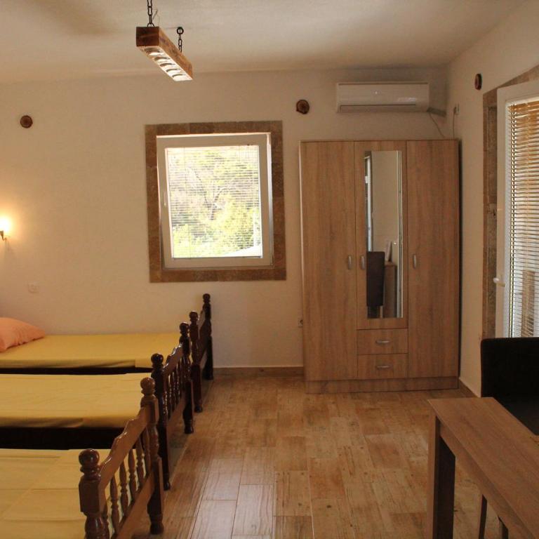 Apartments Lazarević Sutomore - Standardni Trokrevetni Studio - 5