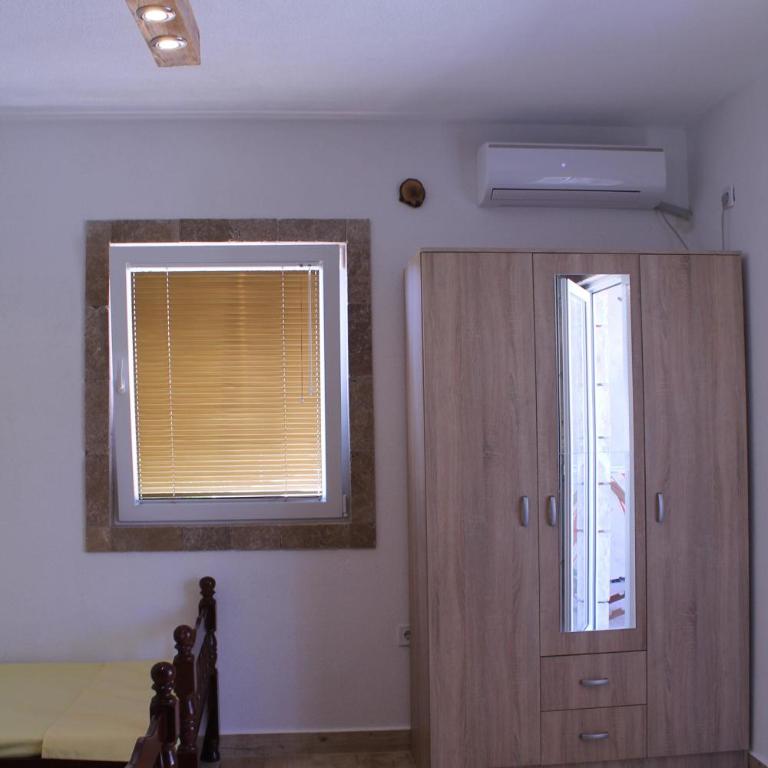 Apartments Lazarević Sutomore - Standardni Trokrevetni Studio - 11