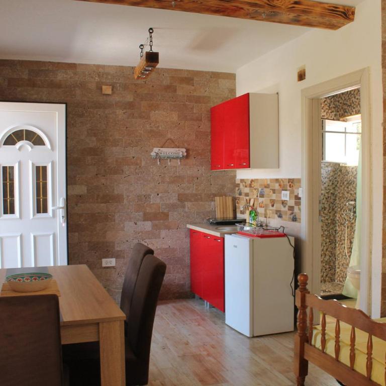 Apartments Lazarević Sutomore - Standardni Trokrevetni Studio - 14