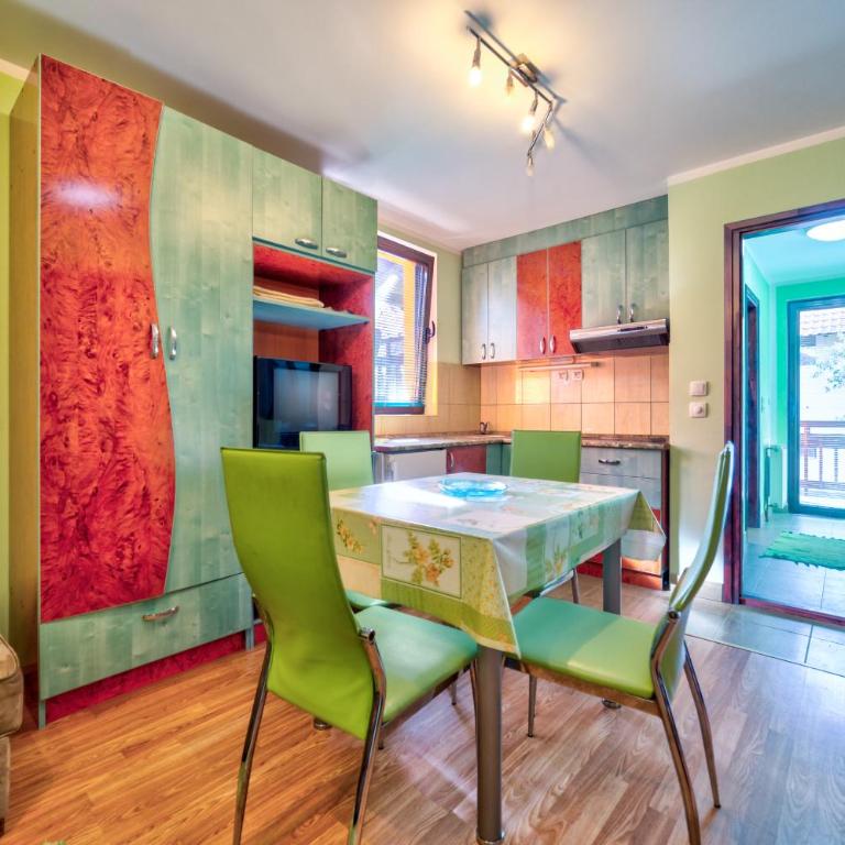 Kuća za odmor Žunić - Apartment with Balcony - 3