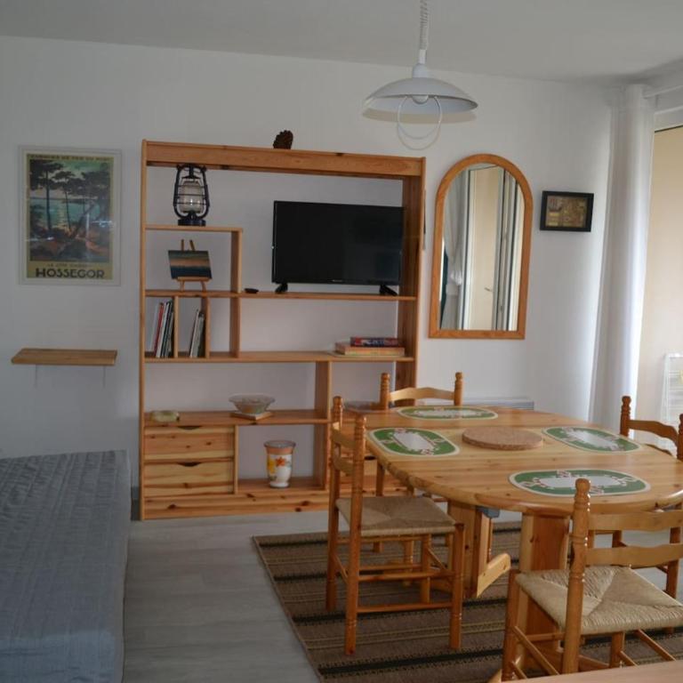 Appartement à 50m de la plage - Apartment mit 2 Schlafzimmern - 3