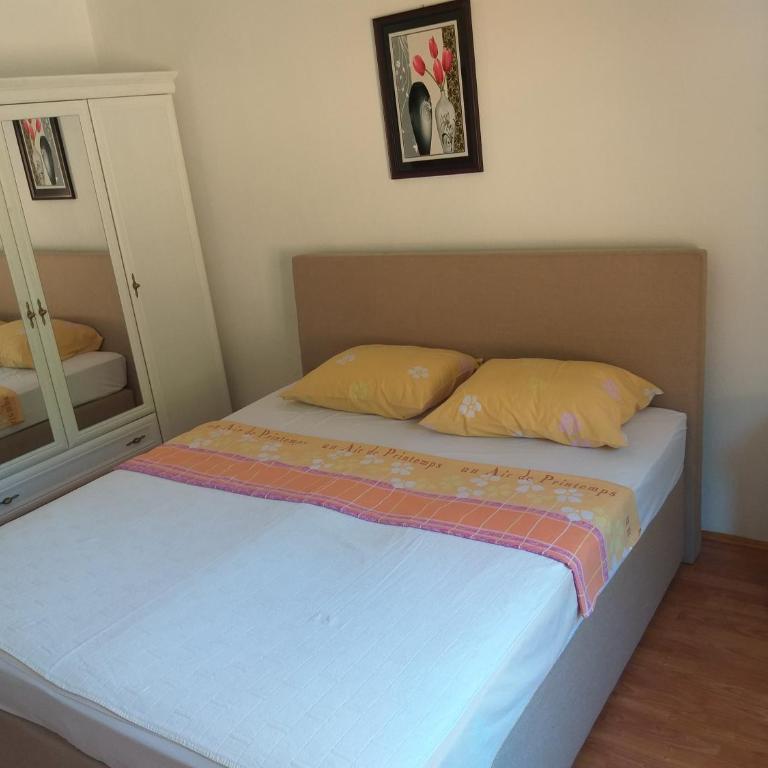 Apartman Simona - Two-Bedroom Apartment - 12