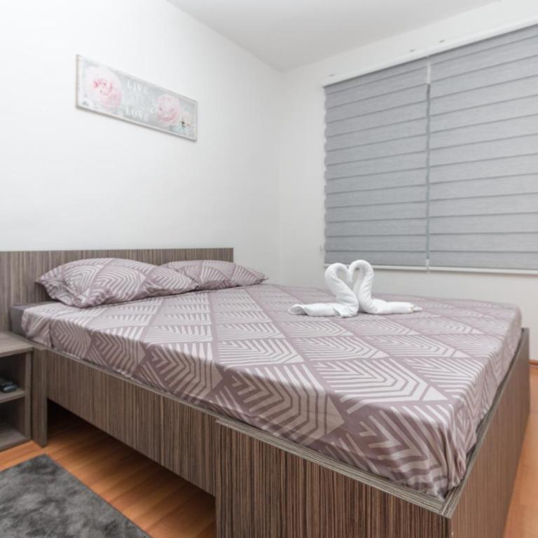 Apartman Emir 1 - Two-Bedroom Apartment - 1