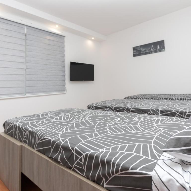 Apartman Emir 1 - Two-Bedroom Apartment - 16