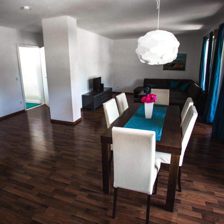 Peter's - Two-Bedroom Apartment - 3