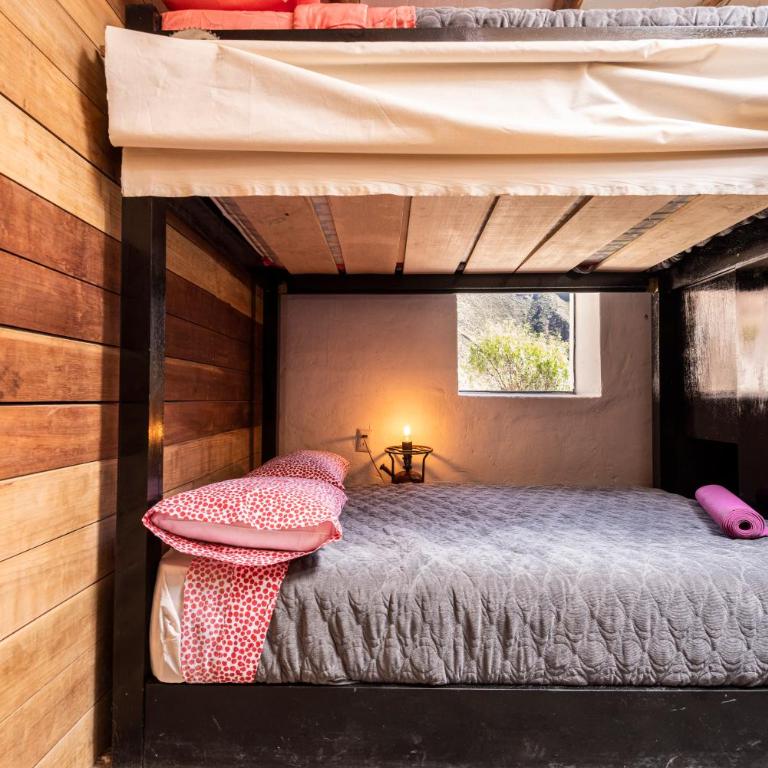 Wolf Totem Steam Punk Backpacker Guesthouse for Intrepid Travelers - Cama en habitación femenina compartida de 4 camas - 47