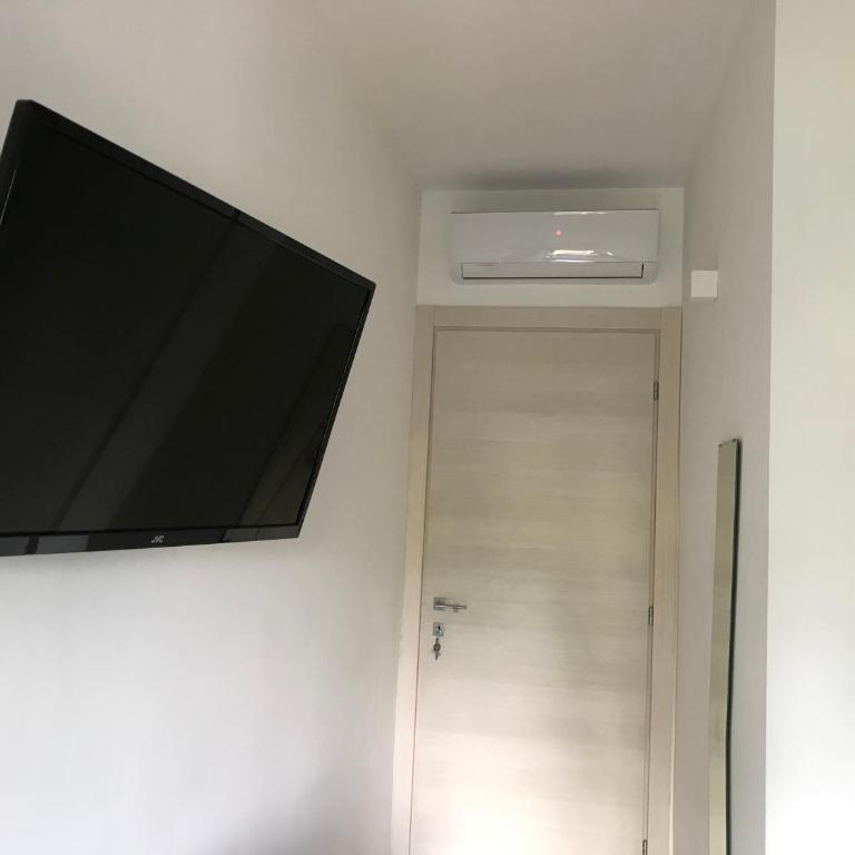 La Maggiolina camere La Spezia - Camera Matrimoniale con Bagno Privato - 9