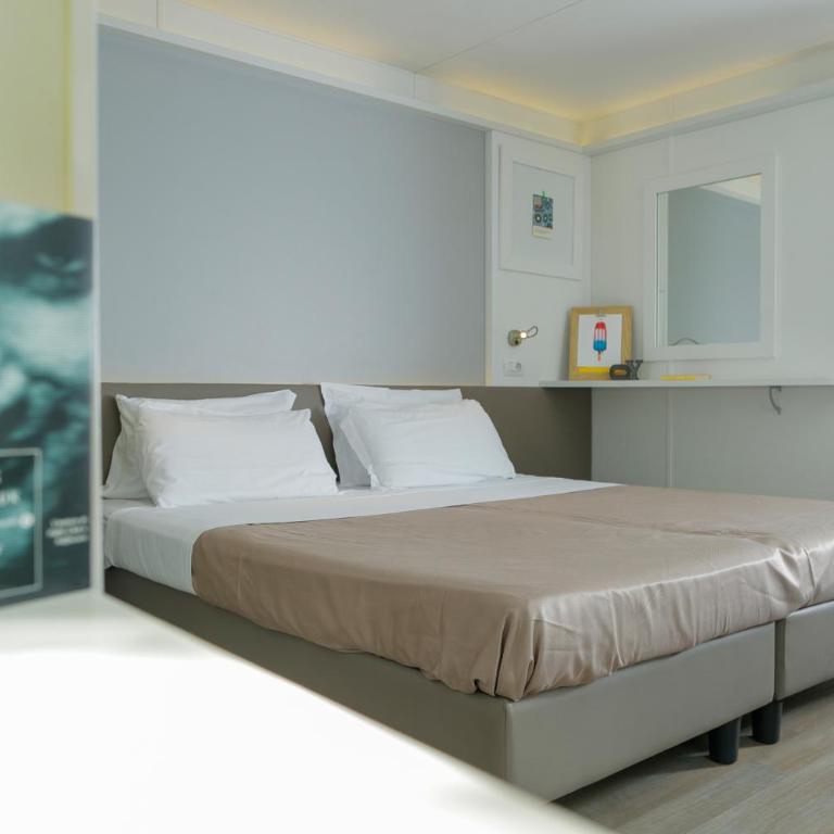 hu Firenze Camping in Town - Bungalow Deluxe - 13