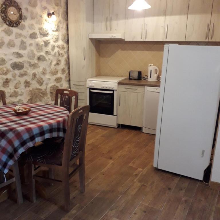 Apartments Ana - Two-Bedroom Apartment - 3