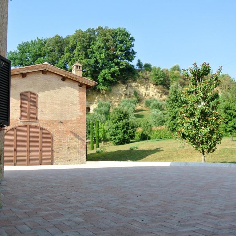 Lovely Tuscan Country House - Apartment with Garden View - 21