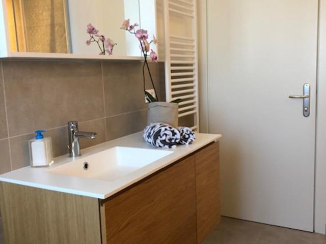 International Hotel - Tre Camere Comunicanti (6 Adulti) - 5