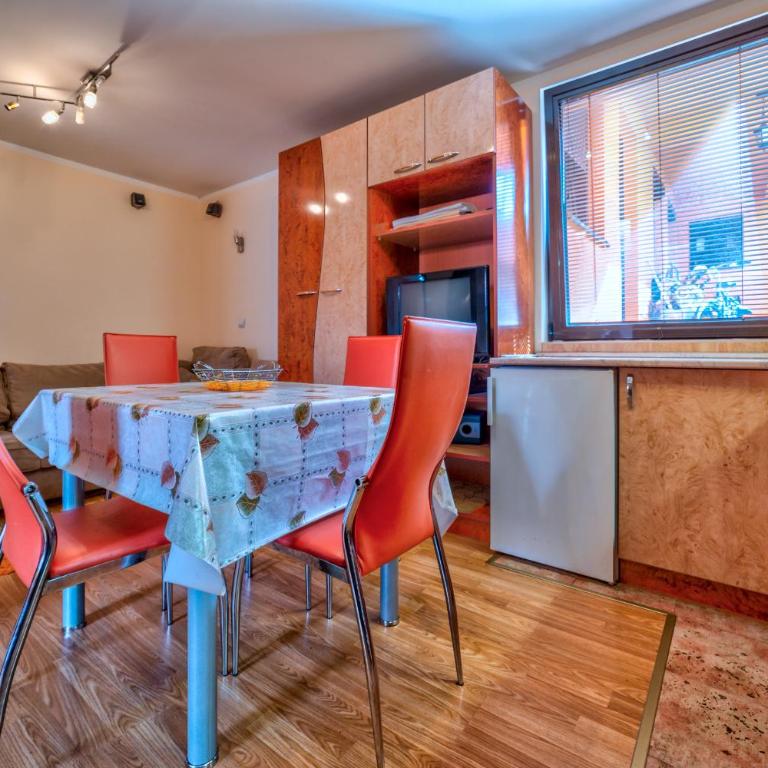 Kuća za odmor Žunić - Apartment with Balcony - 8