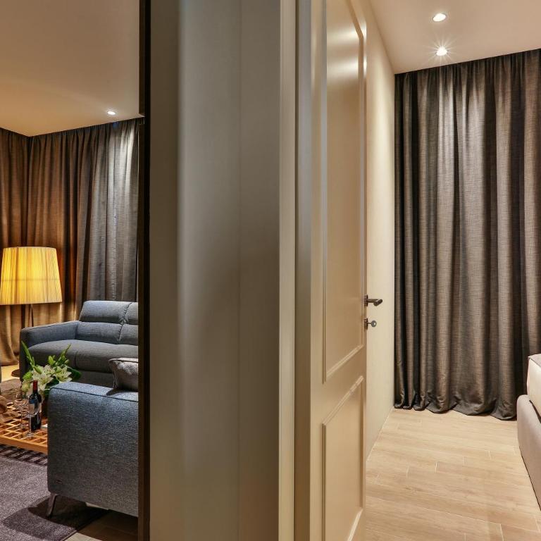 Avanti Hotel & Spa - Apartman s 1 Spavaćom Sobom i Balkonom - 8