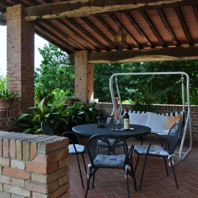 Lovely Tuscan Country House - Apartment with Garden View - 3