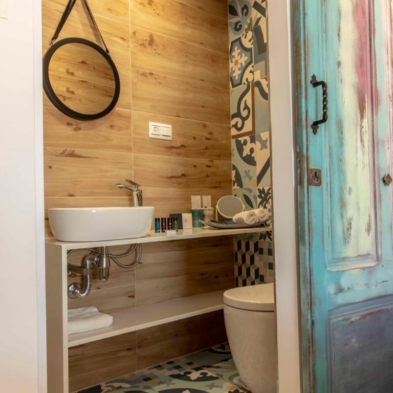 Hostal Boutique Olvido 22 Adults Only - Habitación Doble Deluxe con balcón y vistas al mar - 22