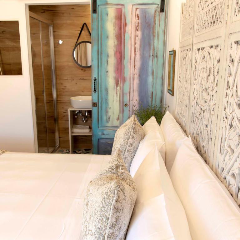 Hostal Boutique Olvido 22 Adults Only - Habitación Doble Deluxe con balcón y vistas al mar - 9
