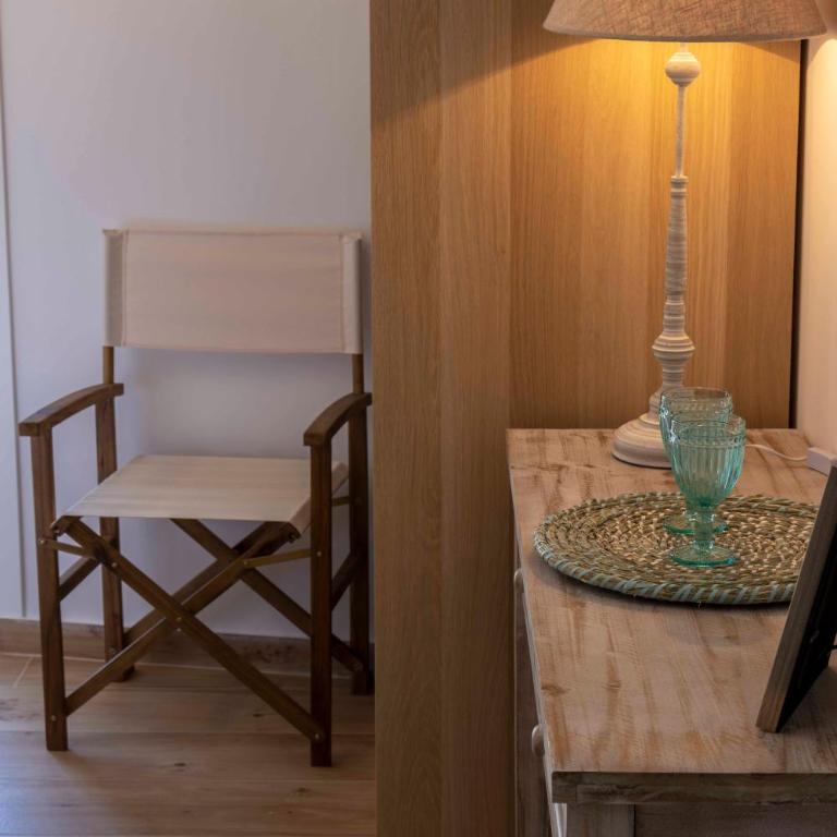Hostal Boutique Olvido 22 Adults Only - Habitación Doble Deluxe con balcón y vistas al mar - 5