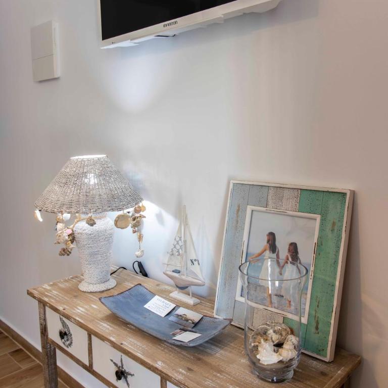 Hostal Boutique Olvido 22 Adults Only - Habitación Doble Deluxe con balcón y vistas al mar - 17