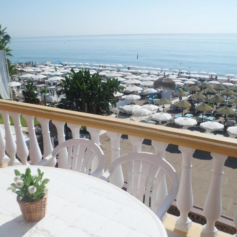 Apartamentos Don Pepe - Apartamento de 2 dormitorios con vistas al mar - 1