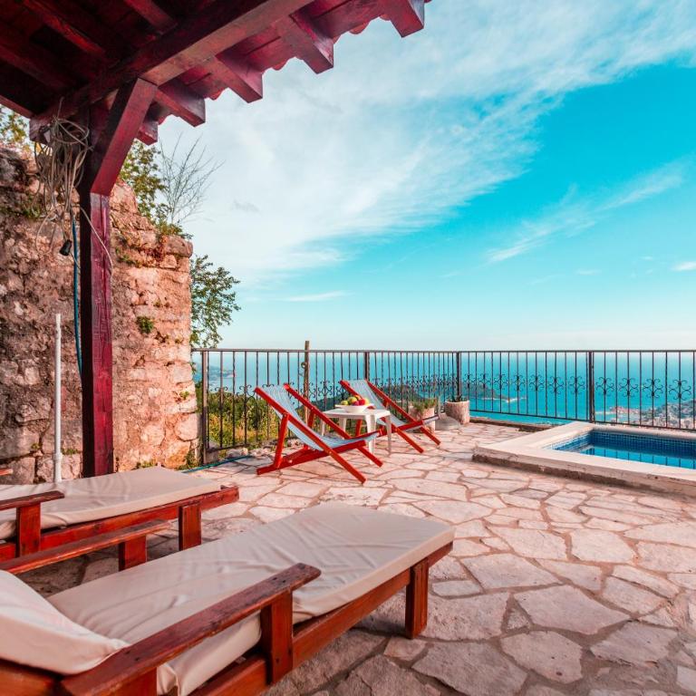 Villa Vistamar Lapcici - Vila sa Sopstvenim Bazenom - 1