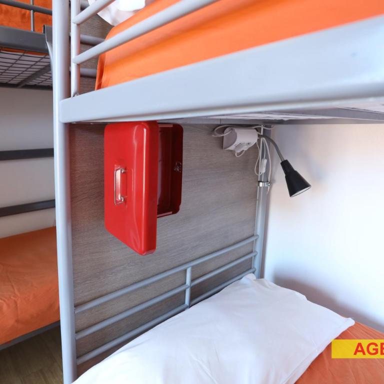 Jammin' Hostel & Bar Rimini - Posto Letto in Dormitorio Femminile - 4