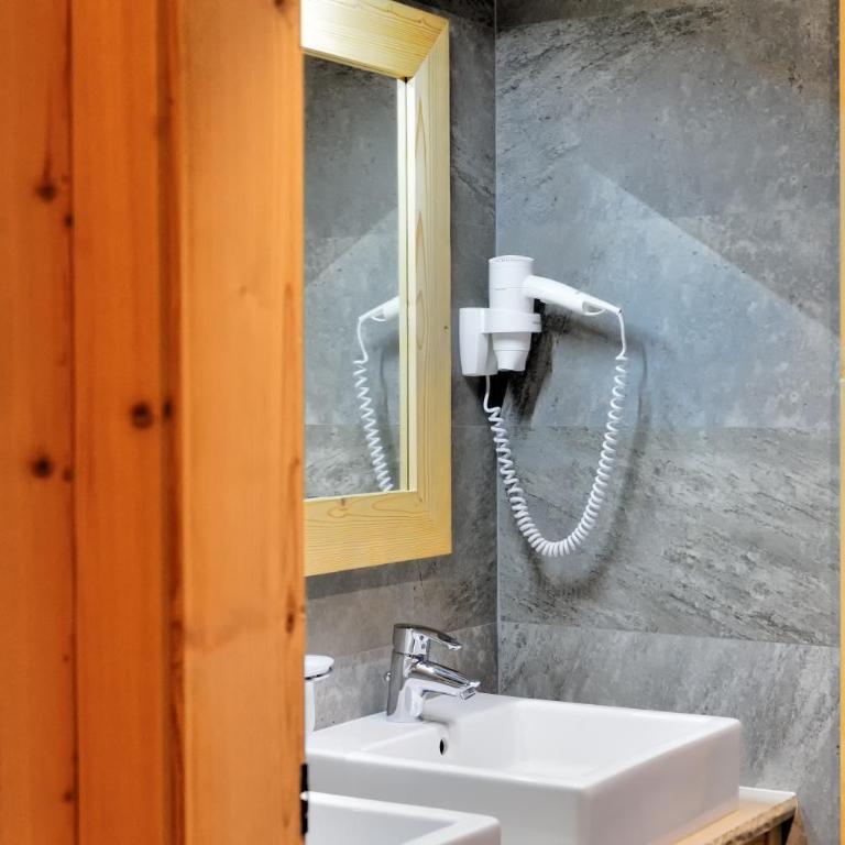 Boutique Hotel Diana - Junior Suite con Balcone - 7