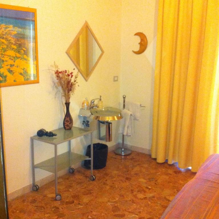 Catalan rooms - Camera Matrimoniale con Balcone - 10