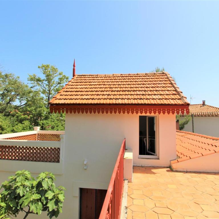 Villa de Charme sur la Corniche - Villa - Côté Plage - 4