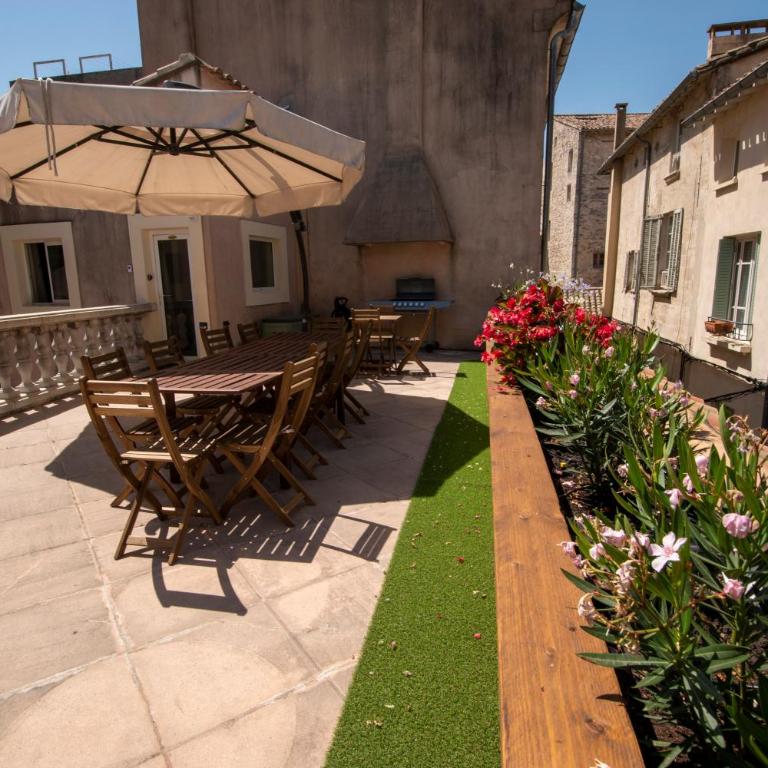 A l'ombre du Palais - Studio avec Terrasse - 2