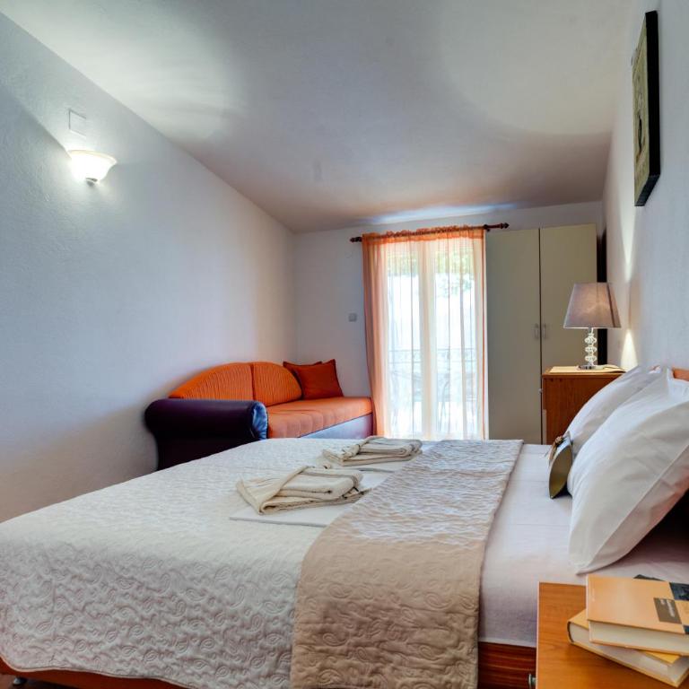 Apartments Radojević - Studio with Sea View - 6
