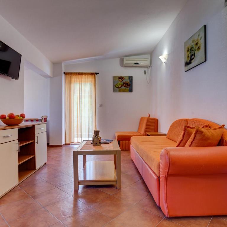 Apartments Radojević - One-Bedroom Apartment - 5