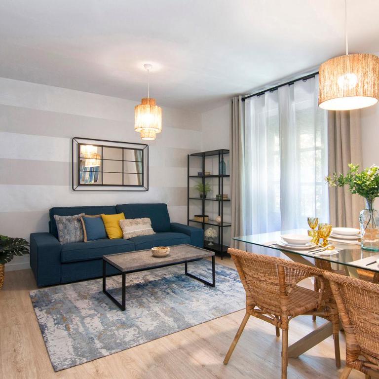 Apartamentos Los Lobos - Two-Bedroom Apartment with Balcony - 4