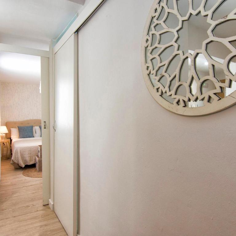 Apartamentos Los Lobos - One-Bedroom Apartment - 12