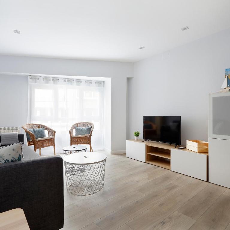 Estudio Centro-Nautico I VUT - Apartamento de 1 dormitorio - 12