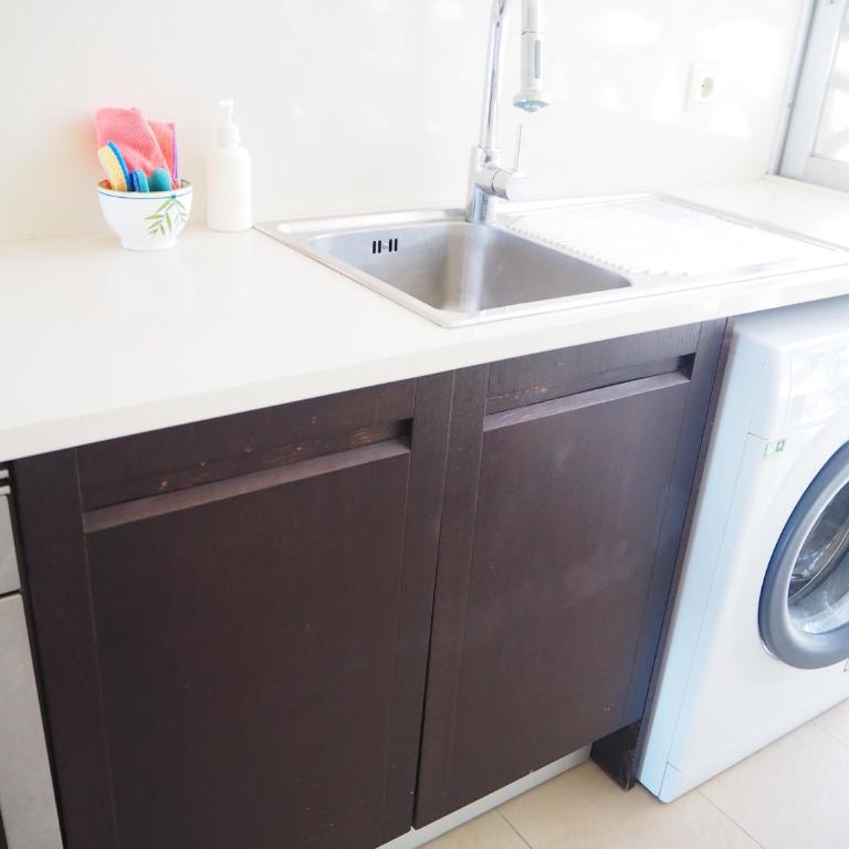 Apartamento en Calella de Palafrugell con vistas al mar, piscina y terraza - Two-Bedroom Apartment - 24
