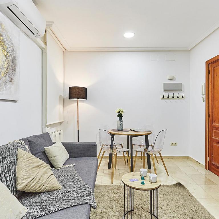 LEEWAYS APARTMENT II in GRAN VÍA - Apartment - 1