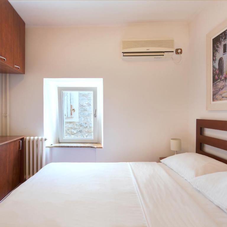 Apartment Kovacevic Old Town - Two-Bedroom Apartment - 8