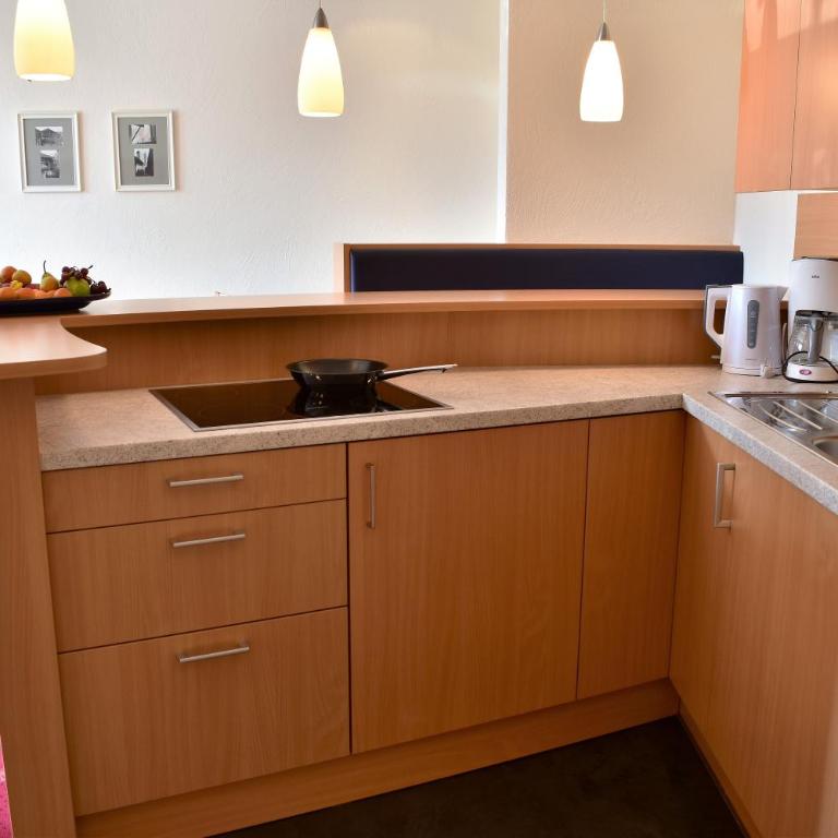 Apart Hotel Neier - Apartment with Balcony - 4