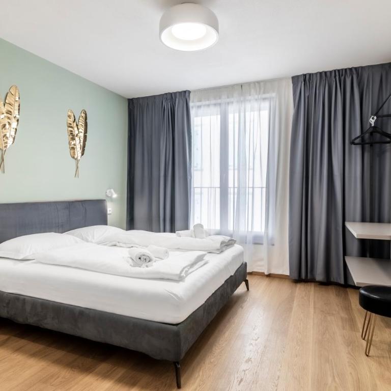 Stay COOPER l MAVIK Loft & Apartment - Three-Bedroom Apartment - 9