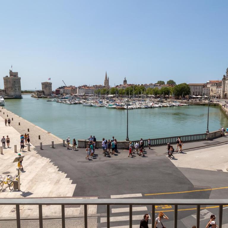 Tour de Nesle La Rochelle Vieux Port 3 etoiles - Chambre Lit King-Size avec Balcon - Vue sur Mer - 6