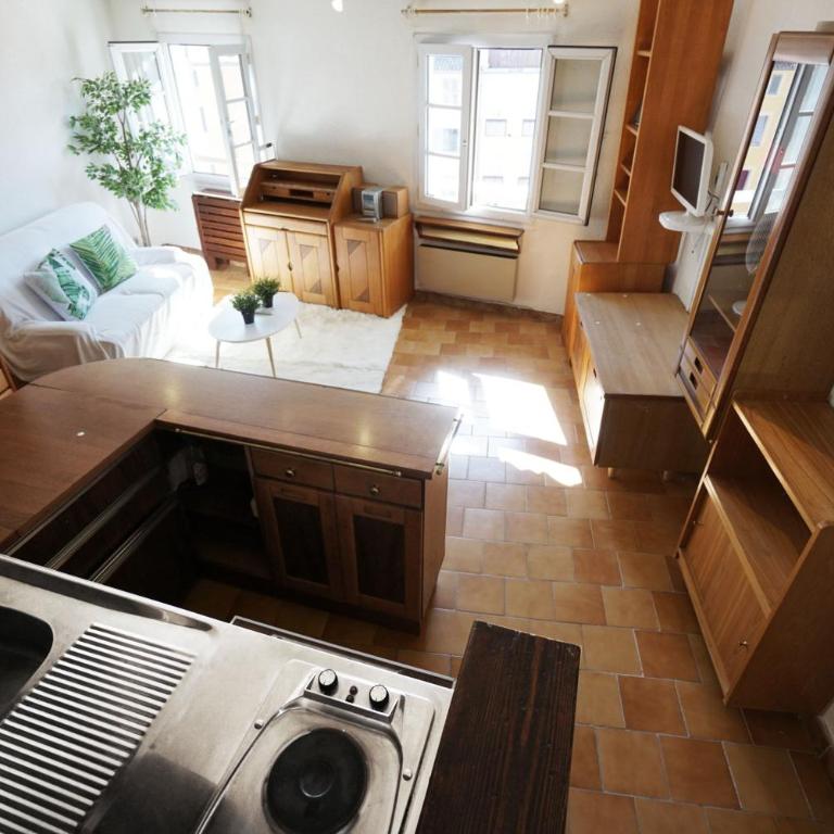 GregBnb - Centre ancien - CLIMATISÉ - T2 Mezzanine - 6eme étage - Apartment - 11