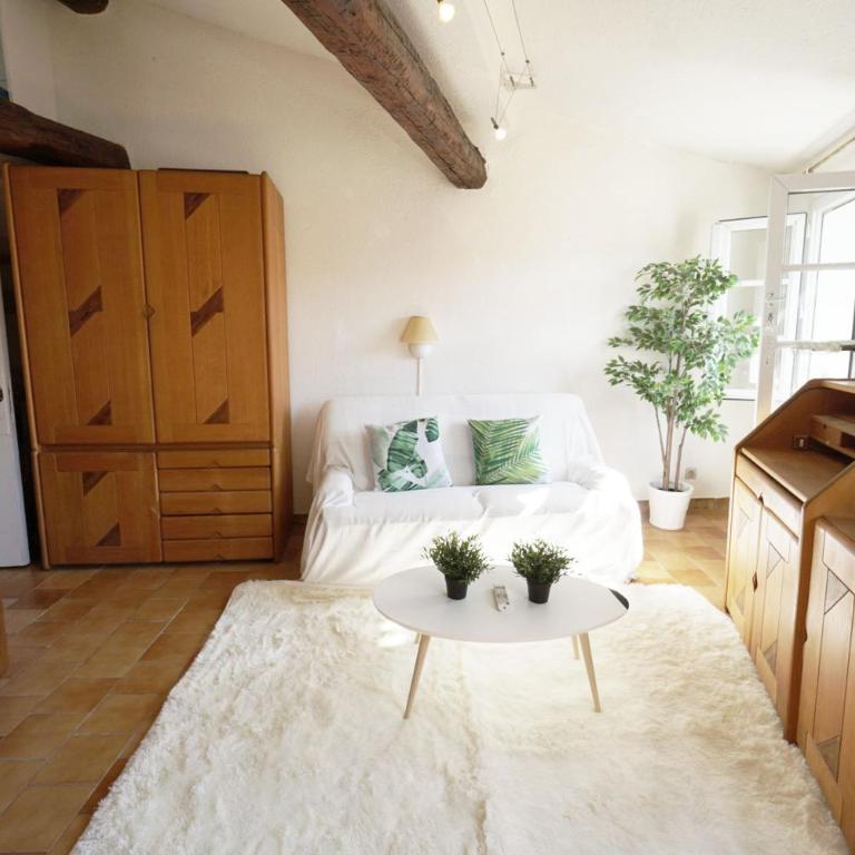 GregBnb - Centre ancien - CLIMATISÉ - T2 Mezzanine - 6eme étage - Apartment - 4