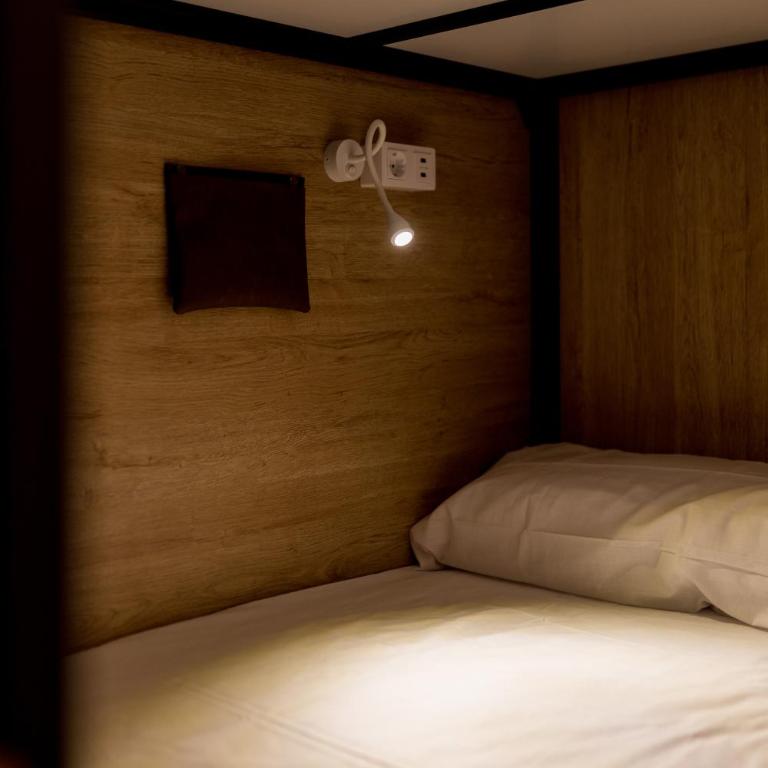 Nut Hostel - Bed in 4-Bed Mixed Dormitory Room - 2