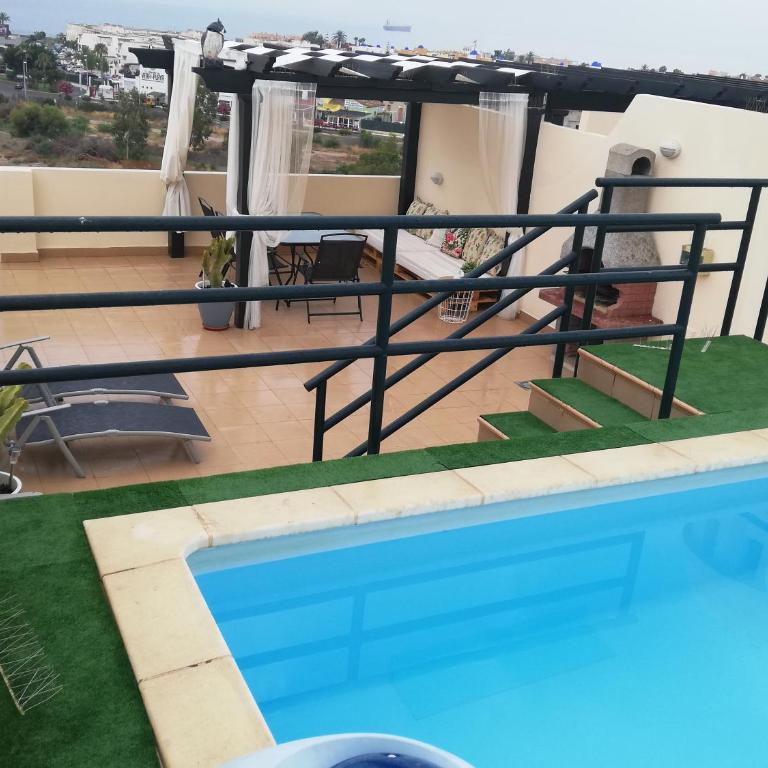 Atico con piscina privada - Apartamento de 2 dormitorios - 9