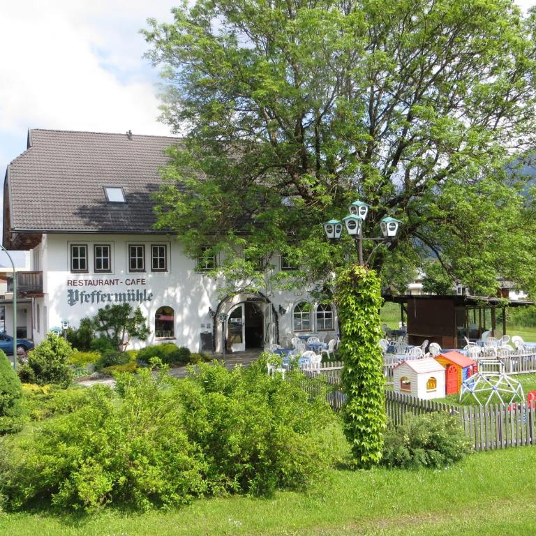 Landgasthof Pfeffermühle - Appartement avec Balcon - 1