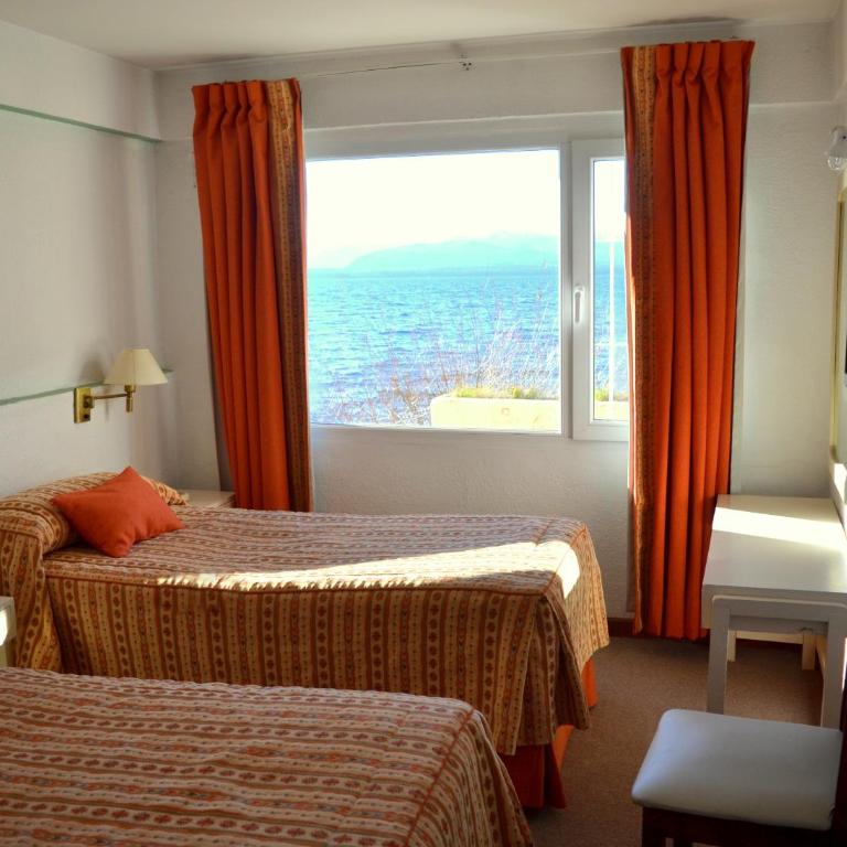 Hotel Bariloche Flat - Habitación Doble con vistas al lago - 2 camas individuales - 4