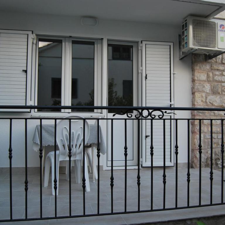 Kod Nade - Studio with Garden View - 12