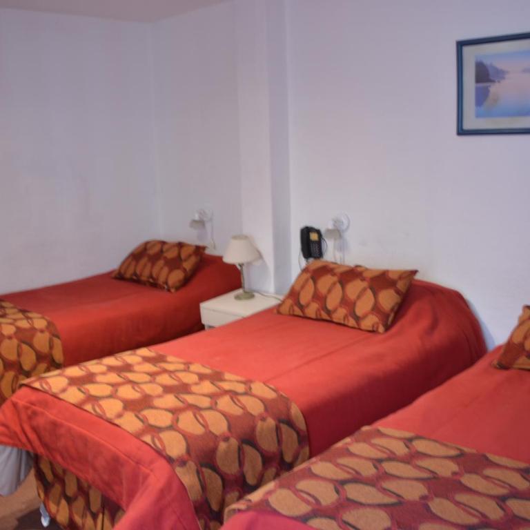 Hotel Bariloche Flat - Habitación Triple Estándar - 1